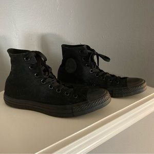 Men’s Converse Size 8